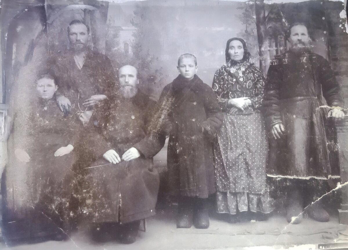 Помогите восстановить фото