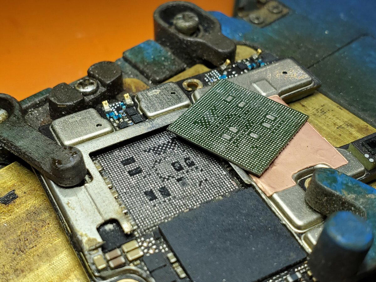 Платная диагностика в сервисе на примере mi11 ultra