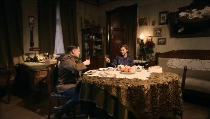 Сериал 2011 года "Отрыв". Вторая серия. Как персонаж Петренко угодил в лагерь, за покушение на товарища Сталина
