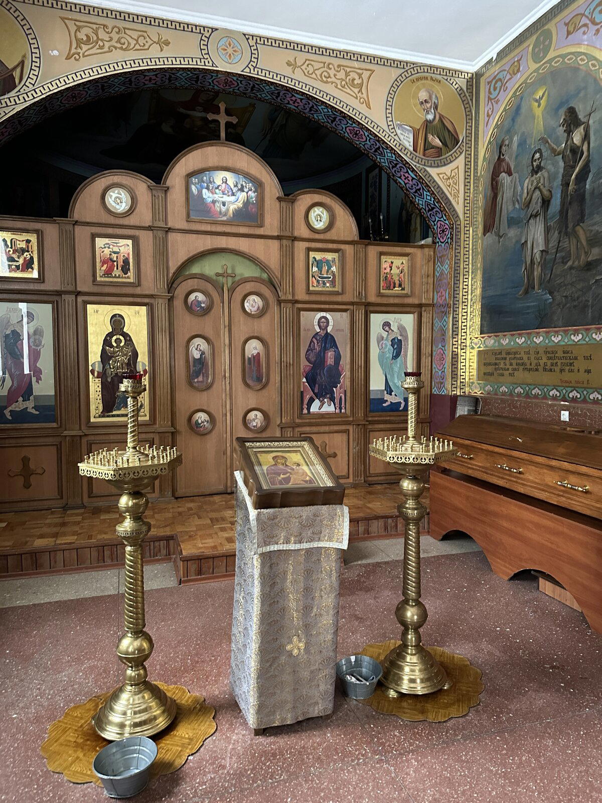Командировка в Лисичанск. Часть 3. Батюшка