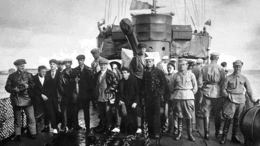 История становления советского кинематографа [1/2]