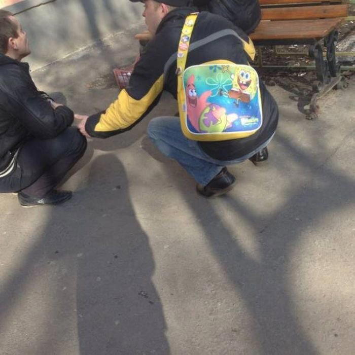 Гоп - фанат Губки Боба