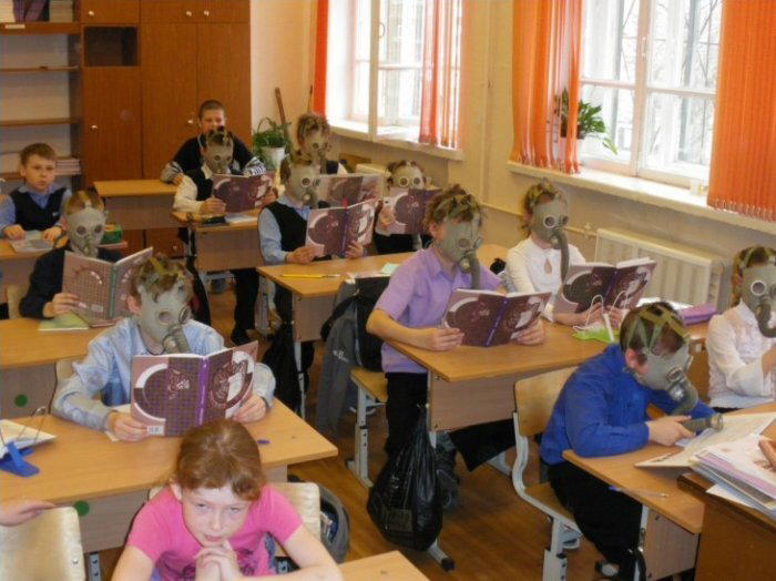 Кто из них пустил шептуна?