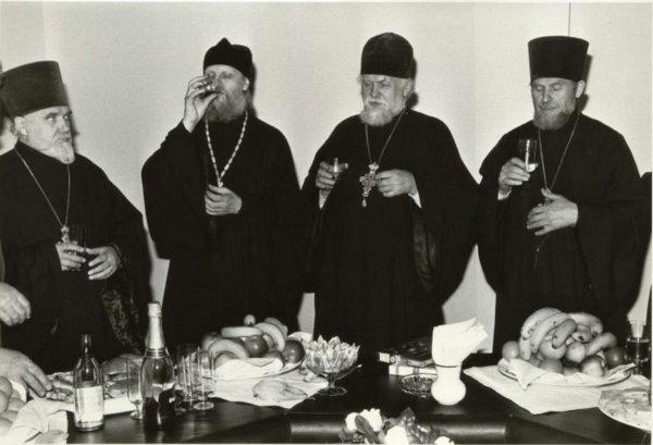 1991 Презентация "Хопёр-Инвест". Сейчас что-нибудь поменялось?