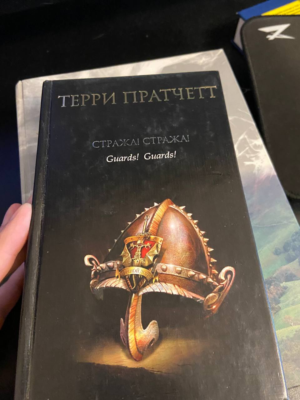 Отдам книжки. Бумажные! UPD: всё забрали