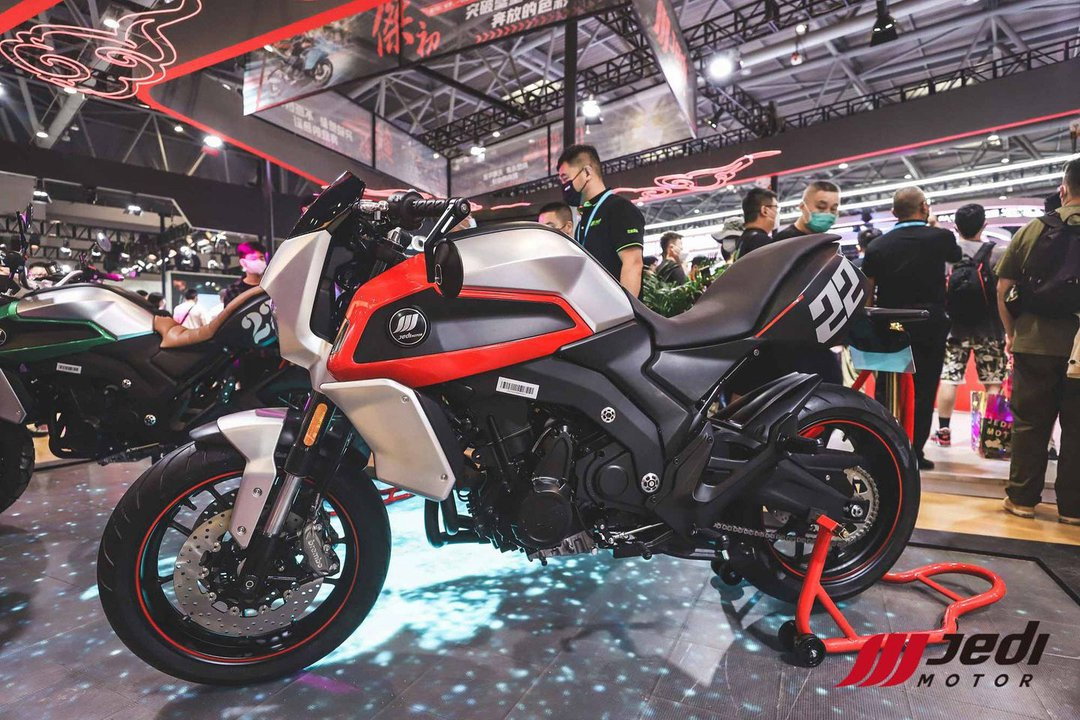 Китайский спортбайк Jedi K750