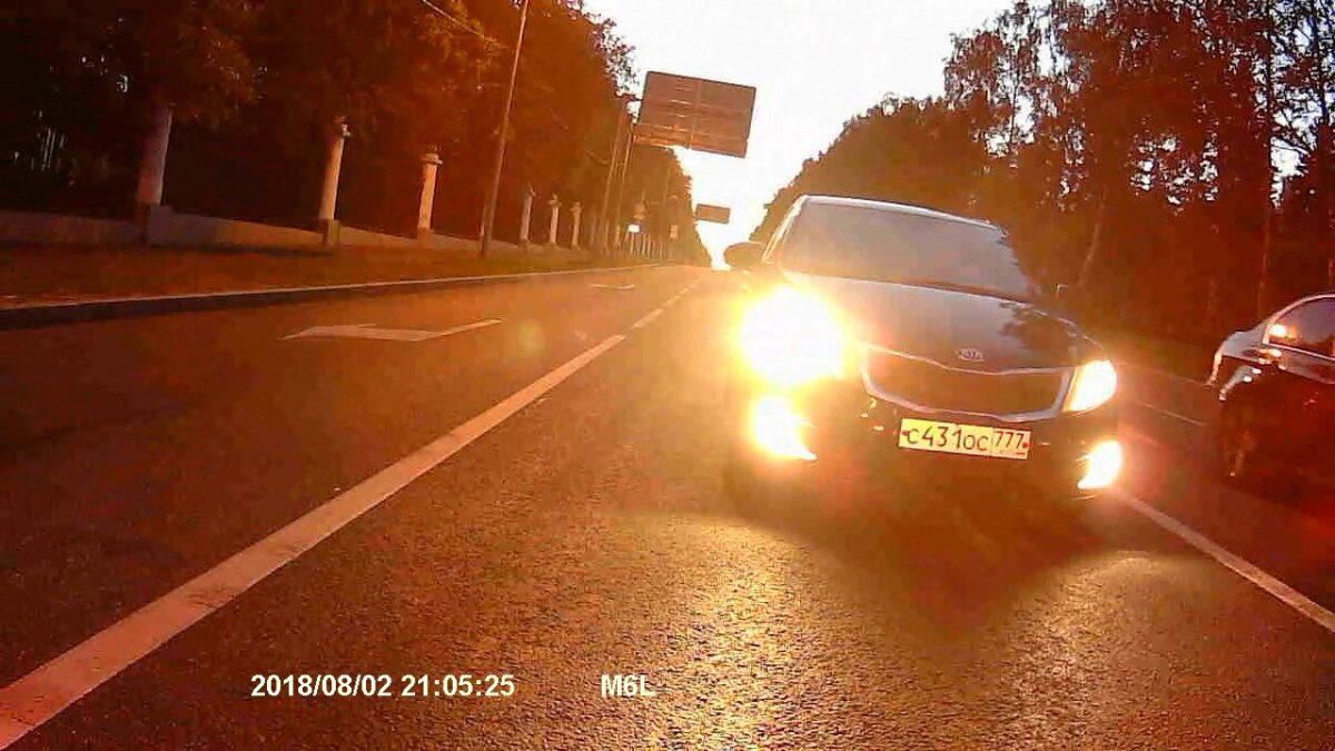 Мото-видеорегистратор VSUS M6L