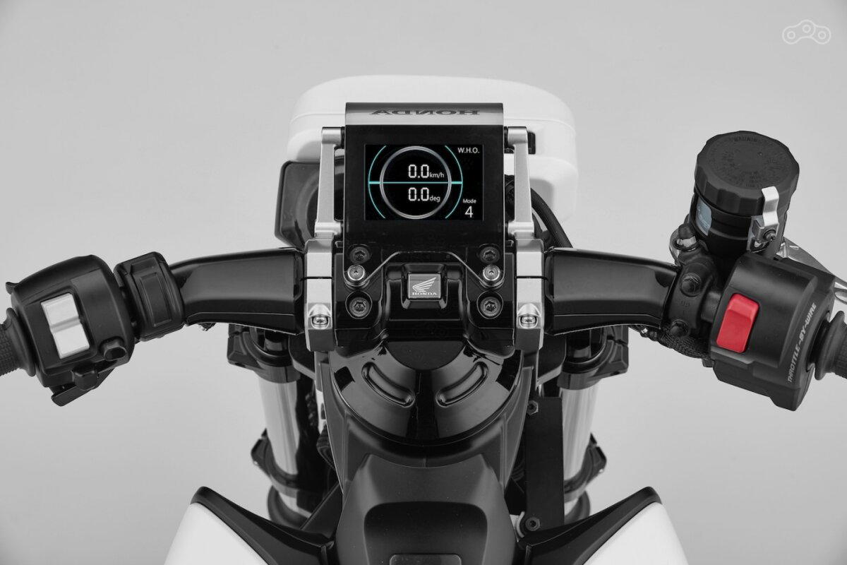Электроцикл Honda Riding Assist-e