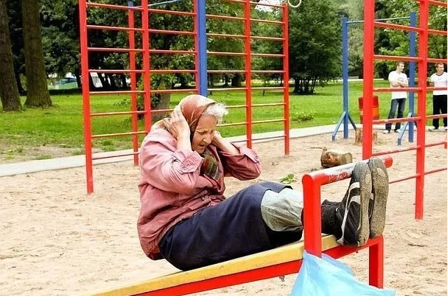 Как тренироваться пожилым и людям, имеющим проблемы с сердцем?