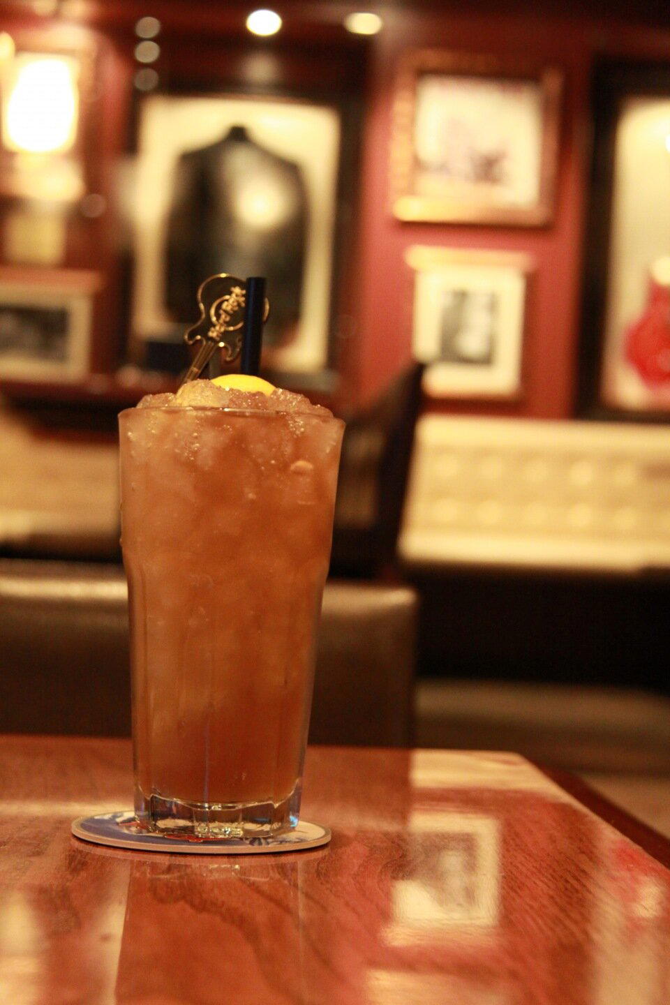 Посиделка в Hard Rock Cafe Ho Chi Mihn / 26 июня 2012