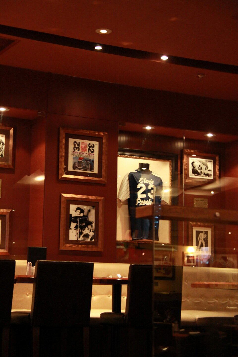 Посиделка в Hard Rock Cafe Ho Chi Mihn / 26 июня 2012