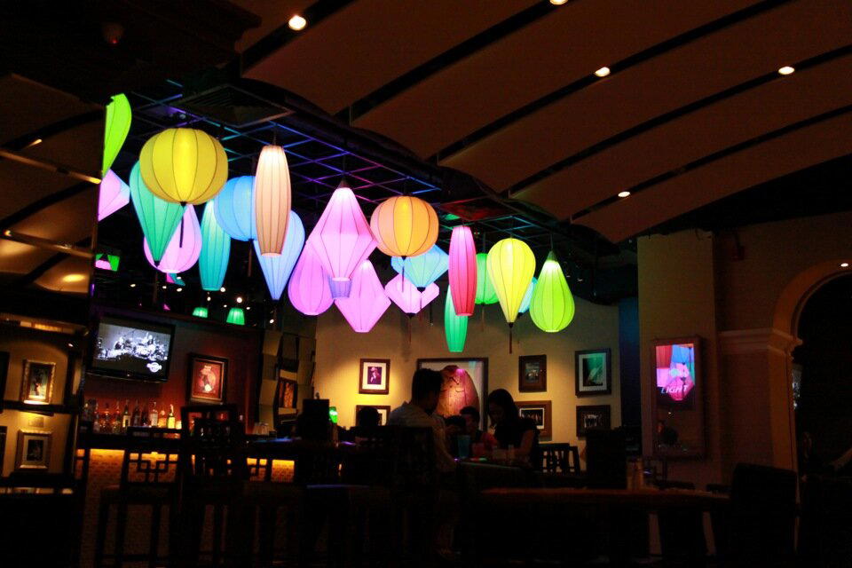 Посиделка в Hard Rock Cafe Ho Chi Mihn / 26 июня 2012