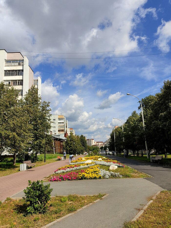 Сквер имени купцов Агафуровых