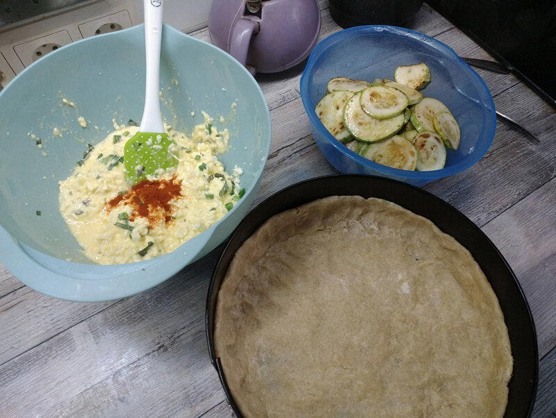 Тарт с кабачками и молодым сыром