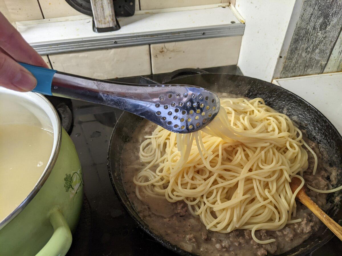 Белая болоньезе. Внезапно так бывает