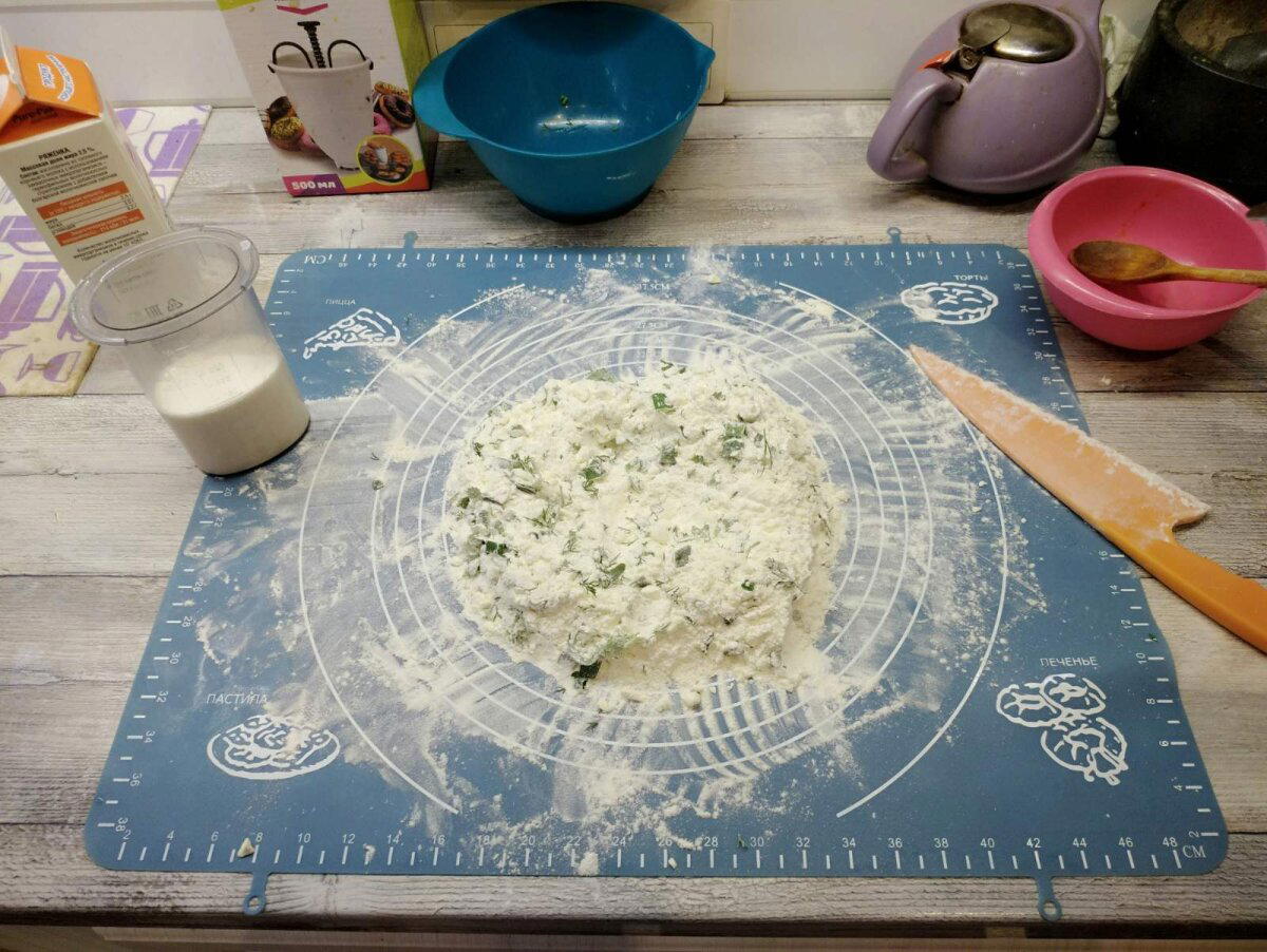 Говядина со сконами (Rinderschmortopf mit Kraeuter-Scones)