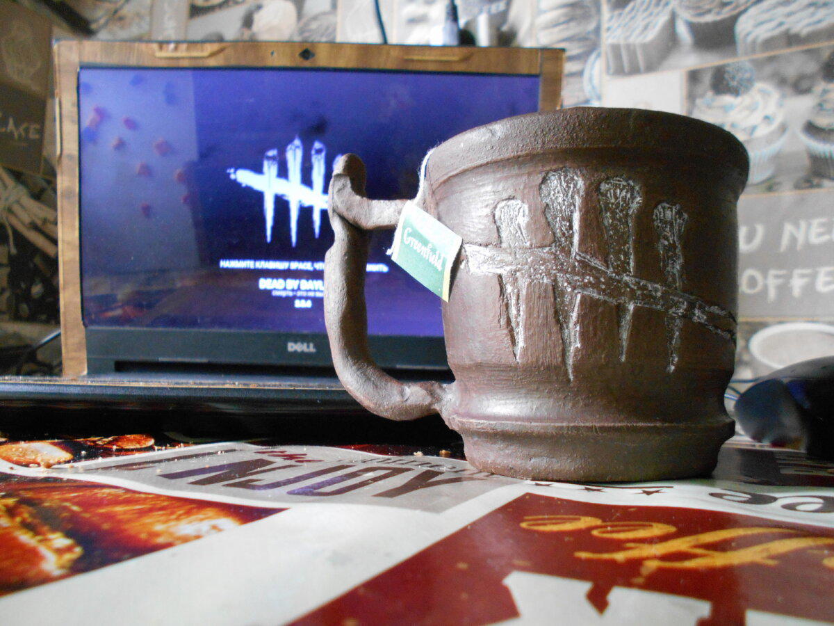 Пятница, тег моё, подарок фанату Dead by daylight