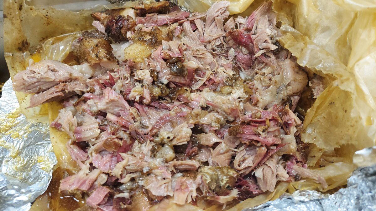 Pulled Pork (рваная свинина) в смокере за пару миллионов рублей