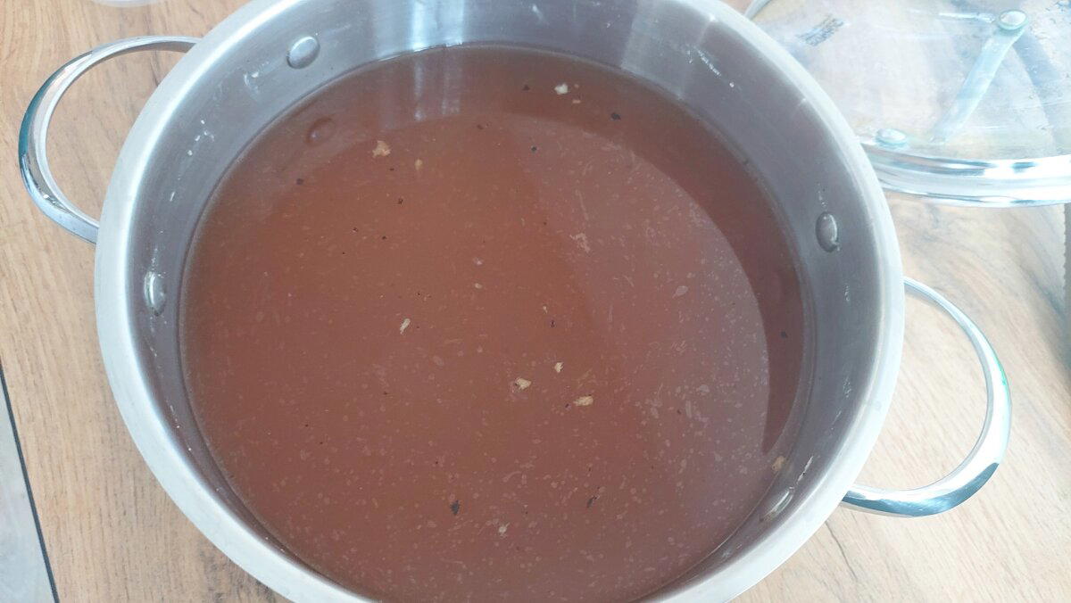 Прошлогодний квас, днюха и всё остальное