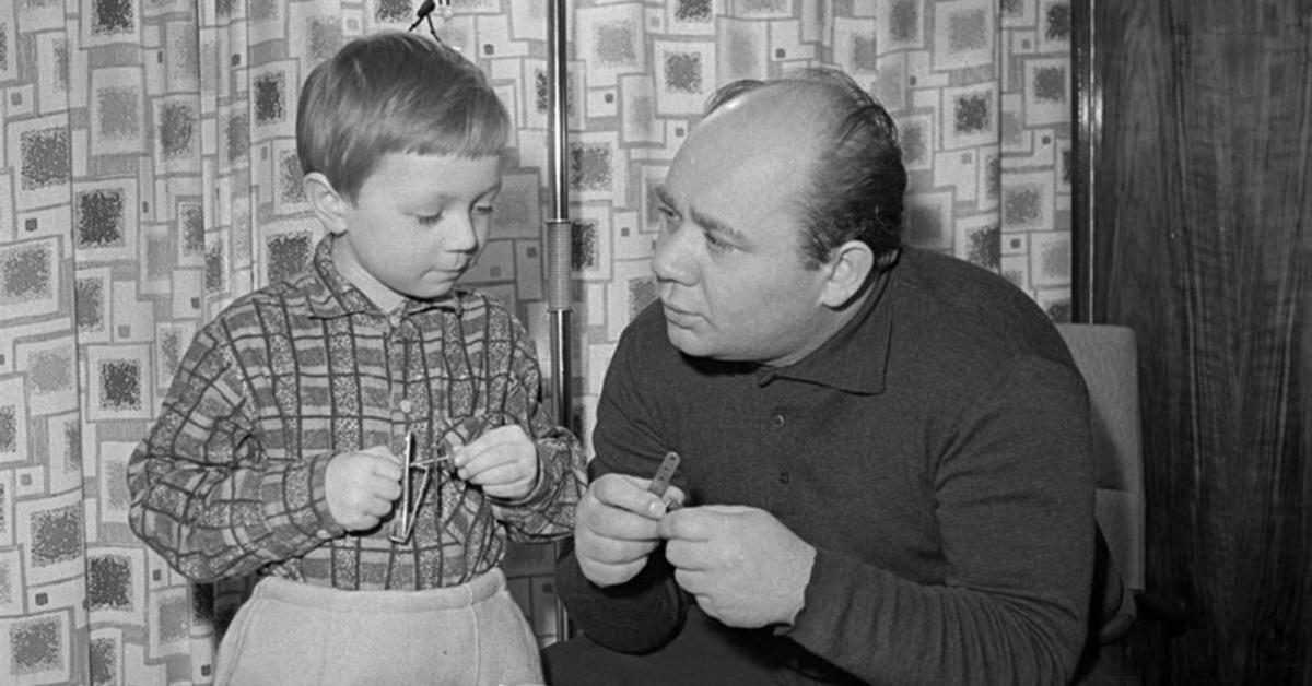 Евгений и Андрей Леоновы - разговор о любви между отцом и сыном
