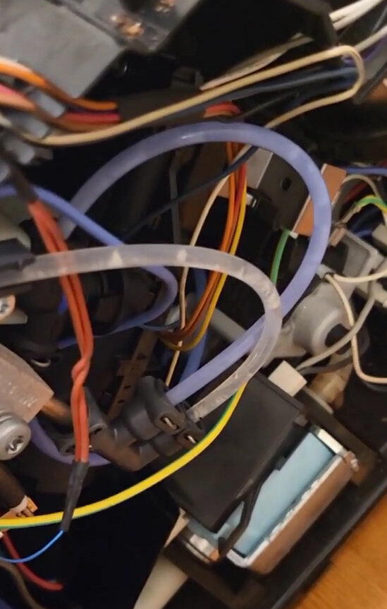 Техобслуживание кофемашины Jura f50