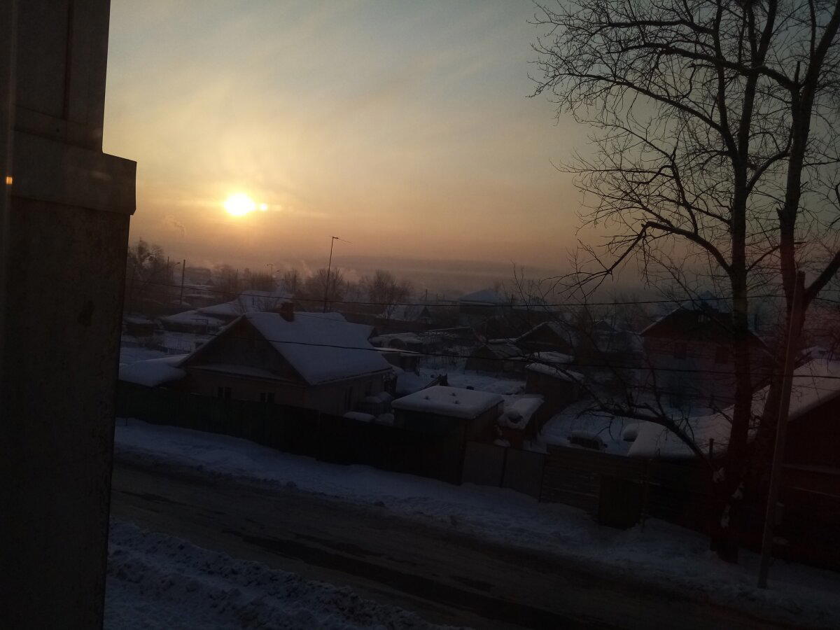 Мороз и солнце... Солнца...