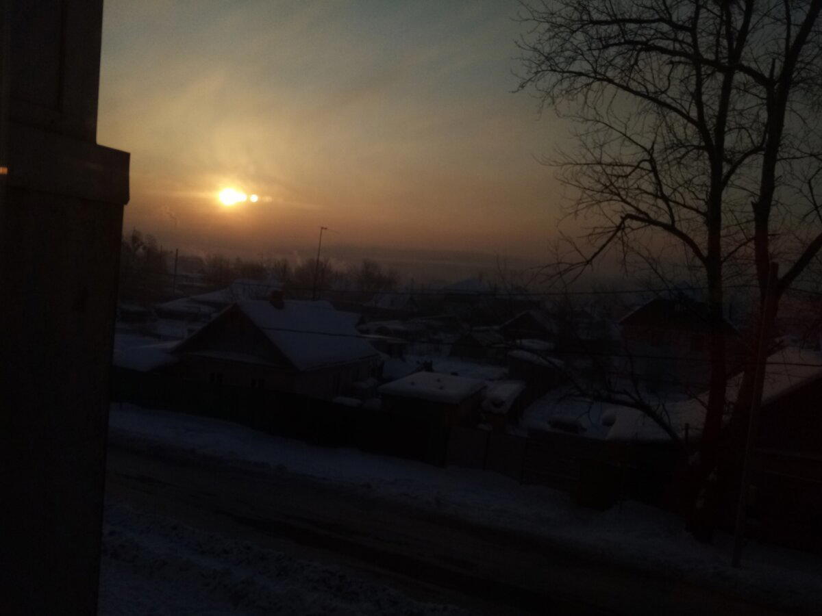 Мороз и солнце... Солнца...