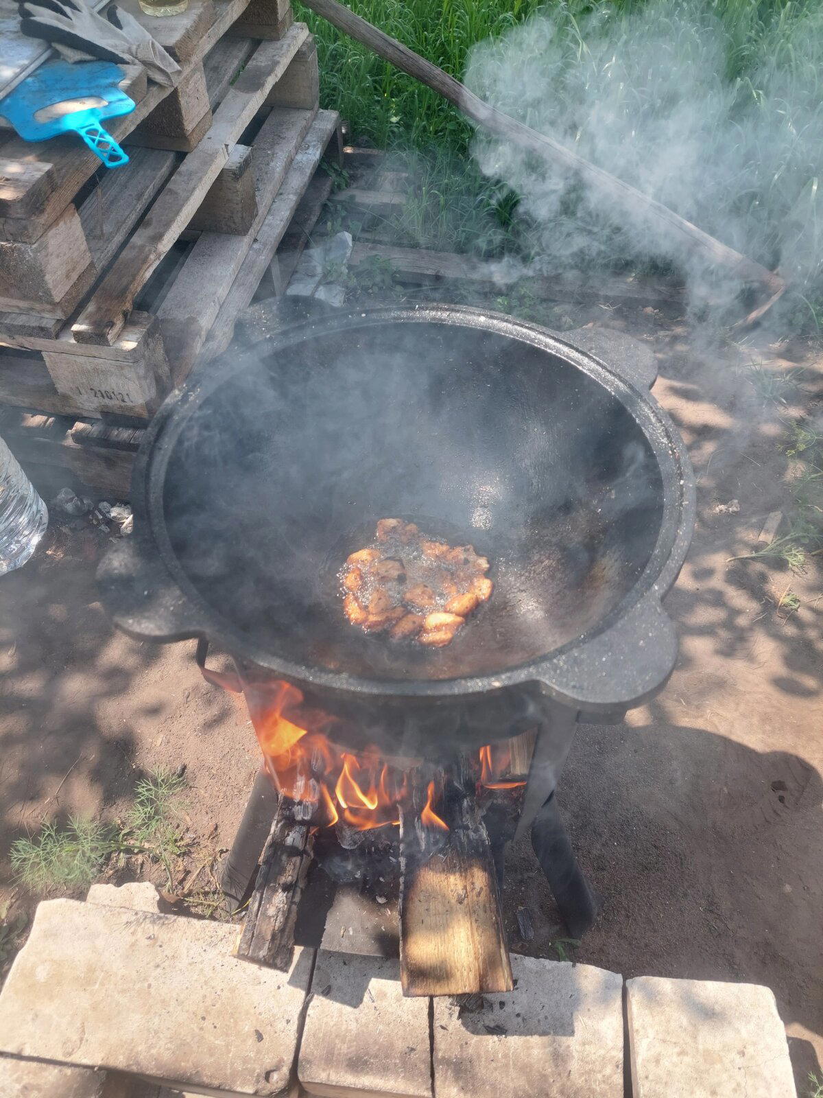 Плов в казане. Только фото