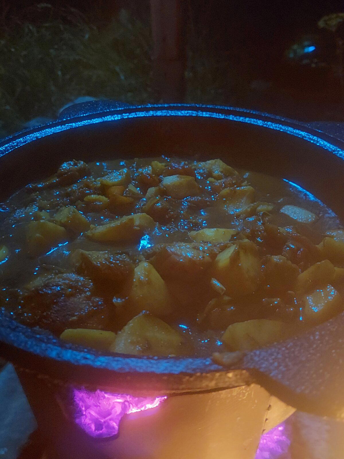 Вкусняшка в казане