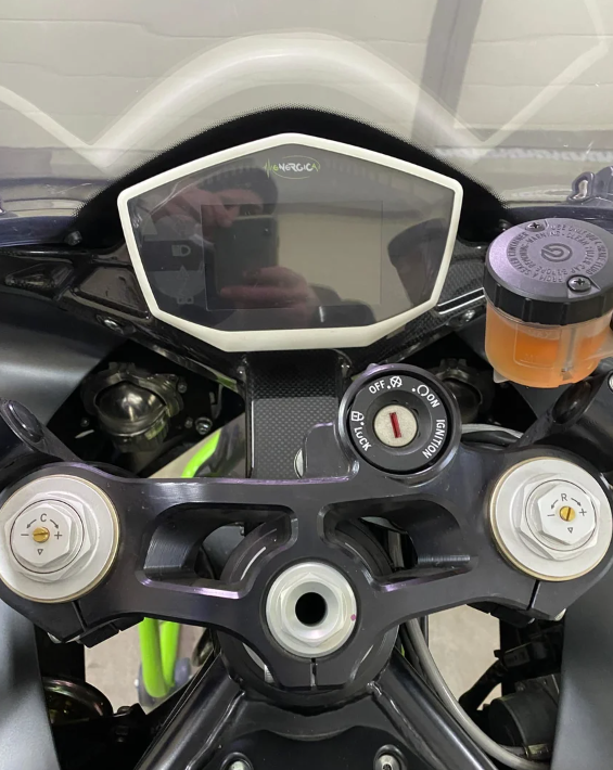 Владелец показал, единственный в Казани, электромотоцикл ENERGICA EGO, за 2 500 000 рублей