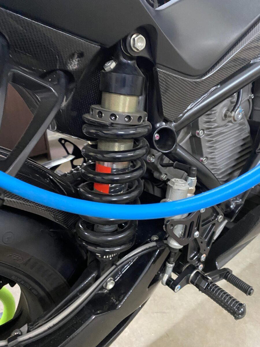 Владелец показал единственный в Казани электромотоцикл ENERGICA EGO за 2 500 000 рублей