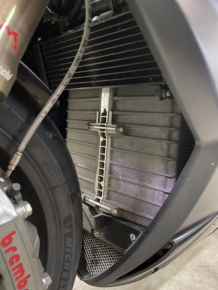 Владелец показал единственный в Казани электромотоцикл ENERGICA EGO за 2 500 000 рублей