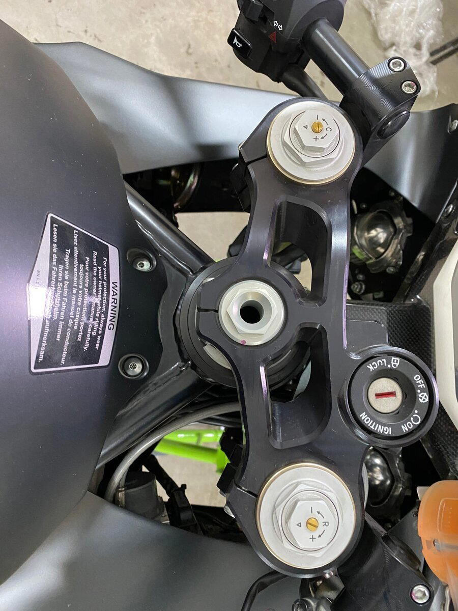 Владелец показал единственный в Казани электромотоцикл ENERGICA EGO за 2 500 000 рублей