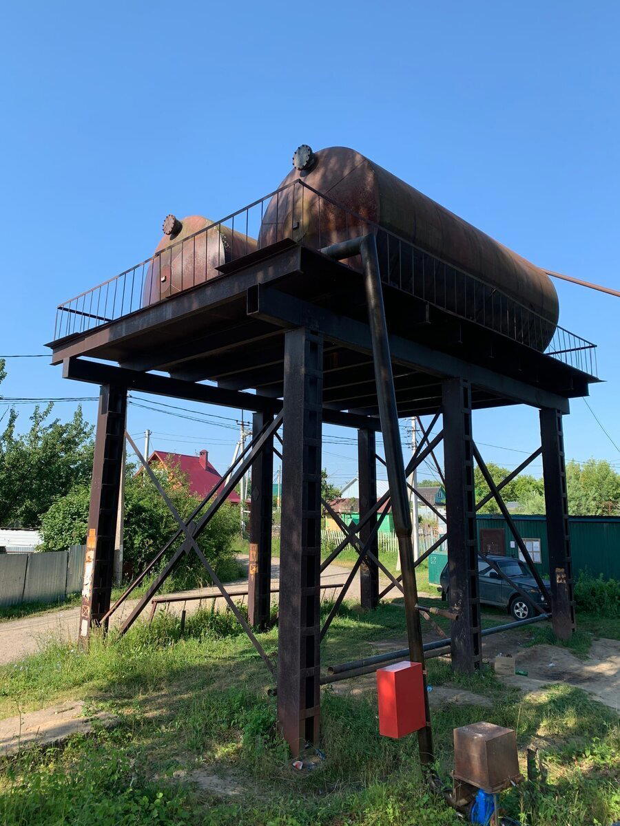 Нашел и вернул золотой браслет, который потеряла девочка на дачном пляже