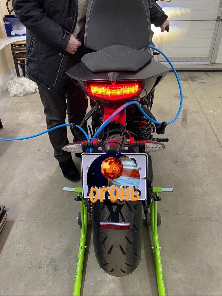 Владелец показал единственный в Казани электромотоцикл ENERGICA EGO за 2 500 000 рублей