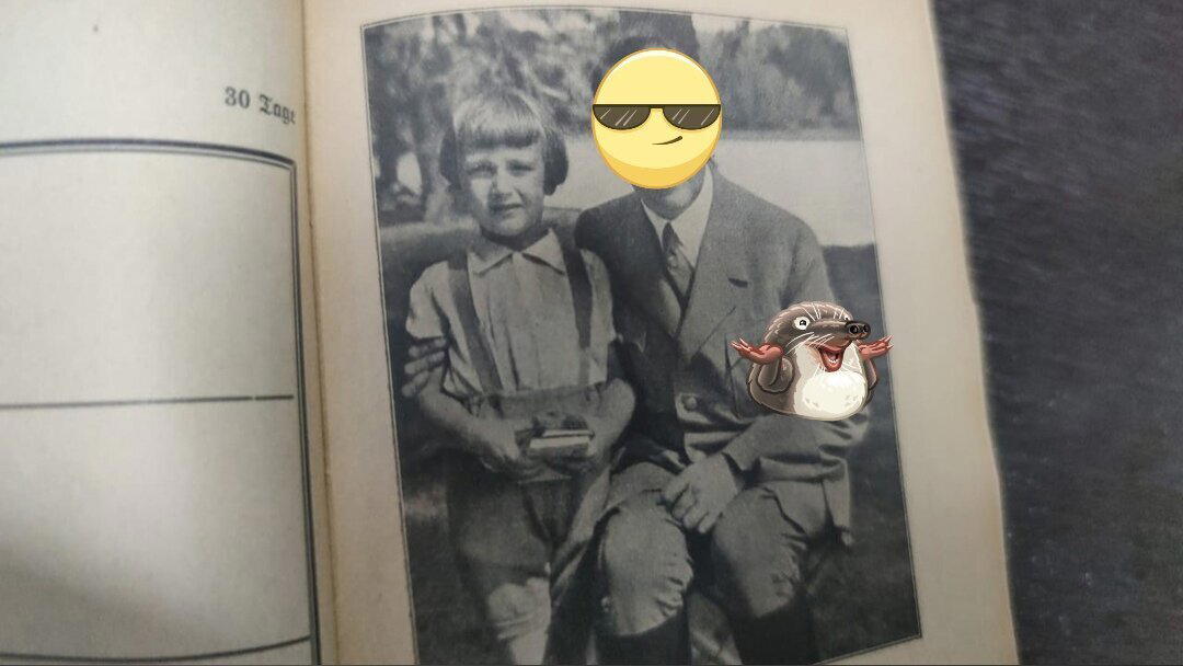 Нашел на чердаке заброшенного дома, немецкий ежедневный календарь за 1939 год