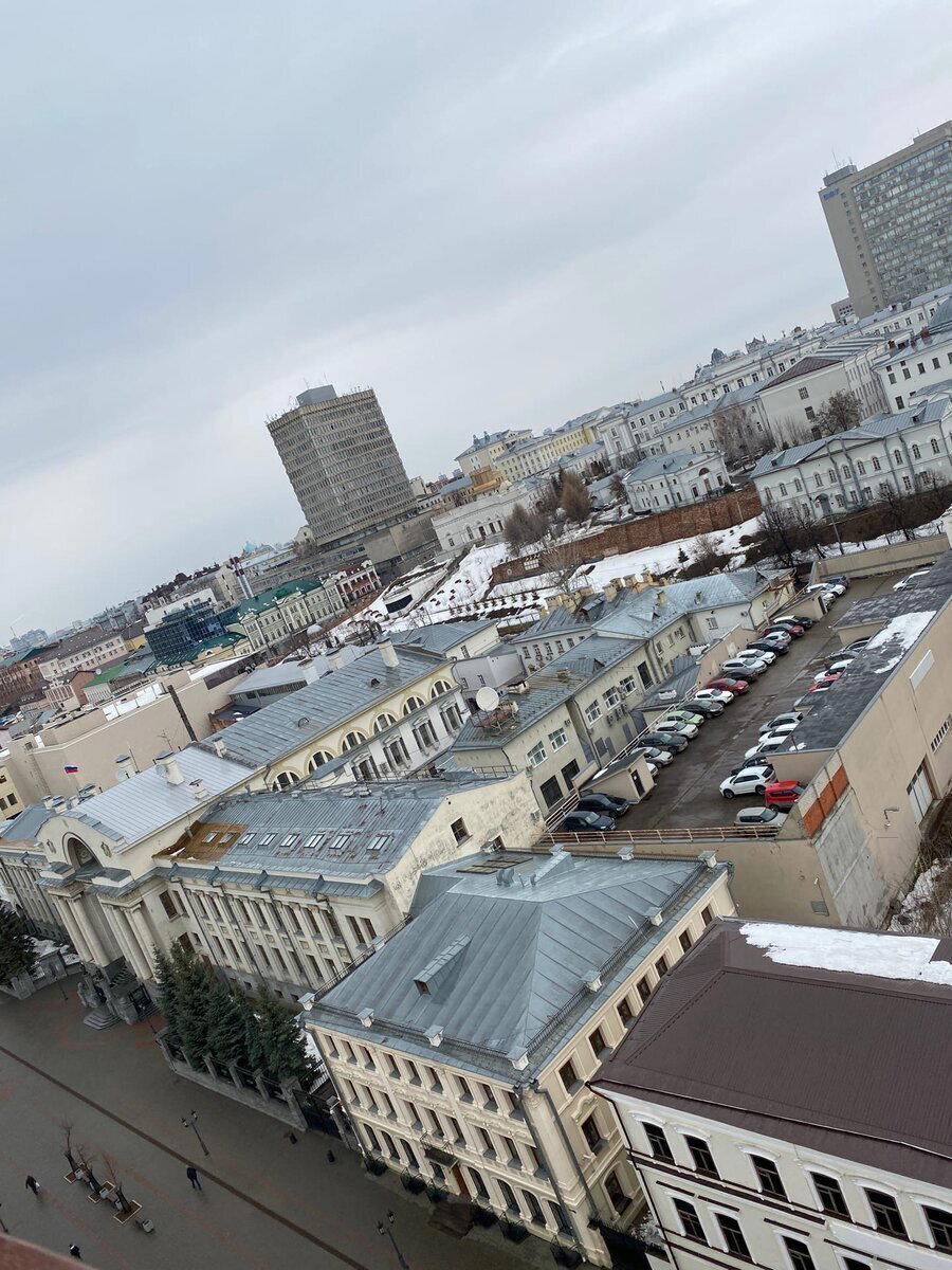 За 100 рублей поднялся на смотровую площадку, самой высокой колокольни Казани