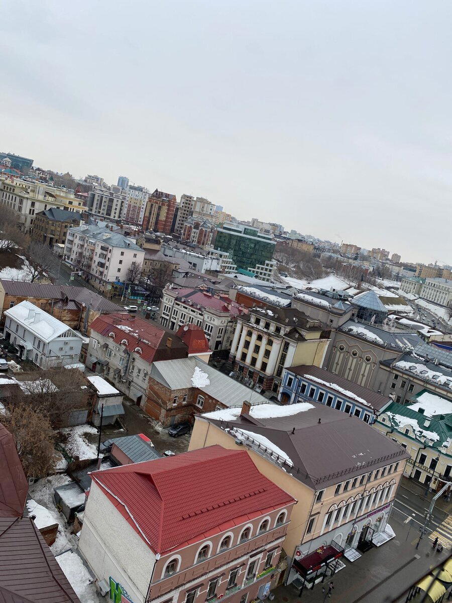 За 100 рублей поднялся на смотровую площадку, самой высокой колокольни Казани