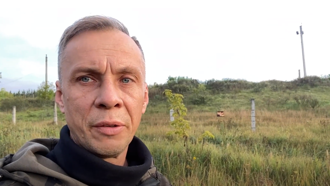 С большой осторожностью копал у знака "Запретная Зона"