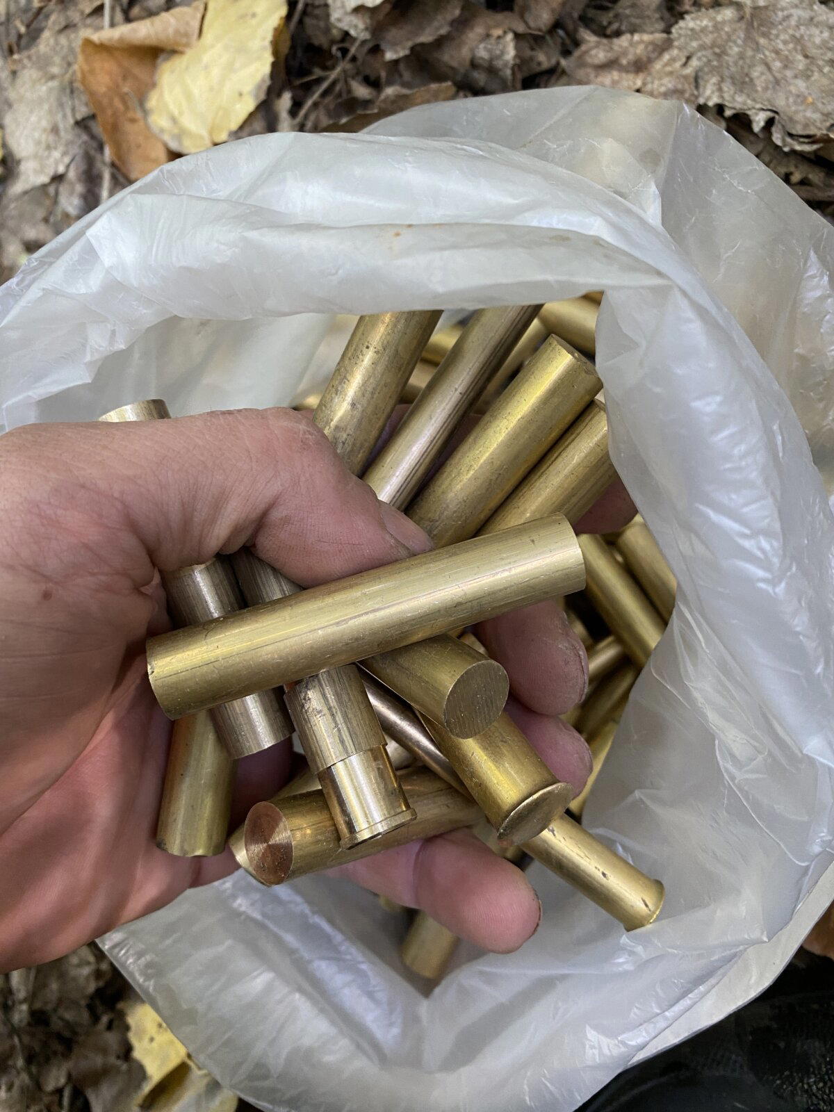 Нашел вот такой примечательный пакетик