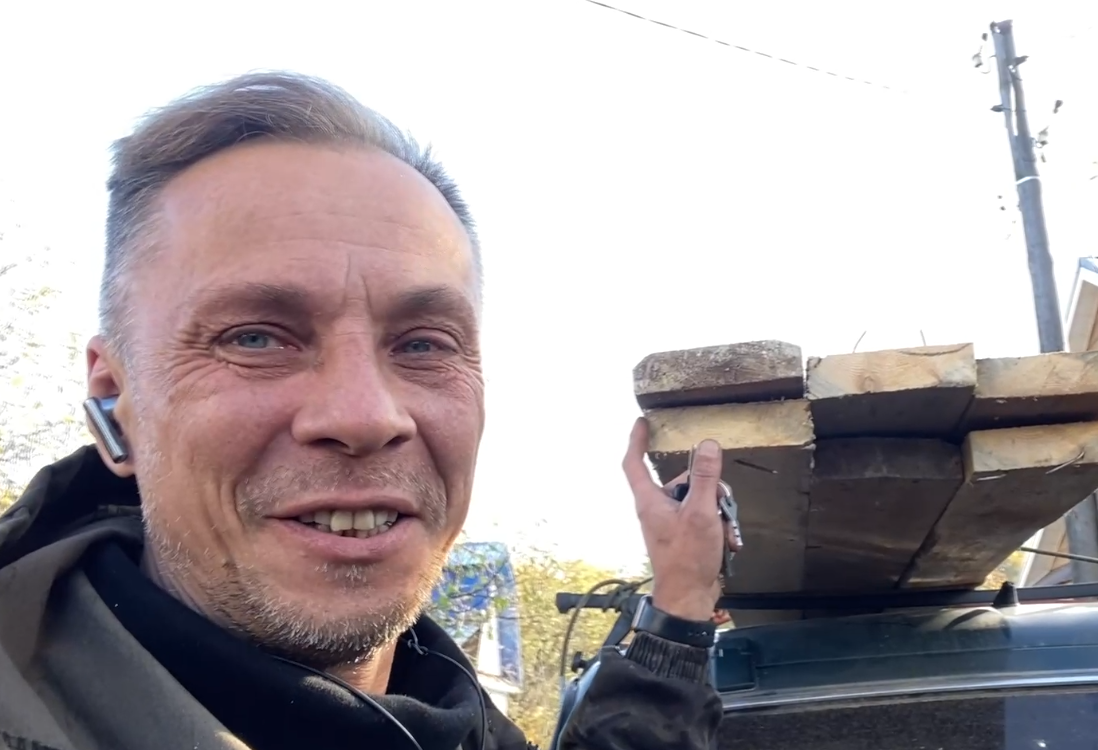 Вознаграждение от деревенского бабая за найденный телефон и поиски у заброшенного дома
