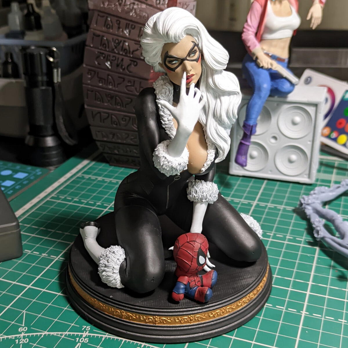 Черная кошка и Lady Death