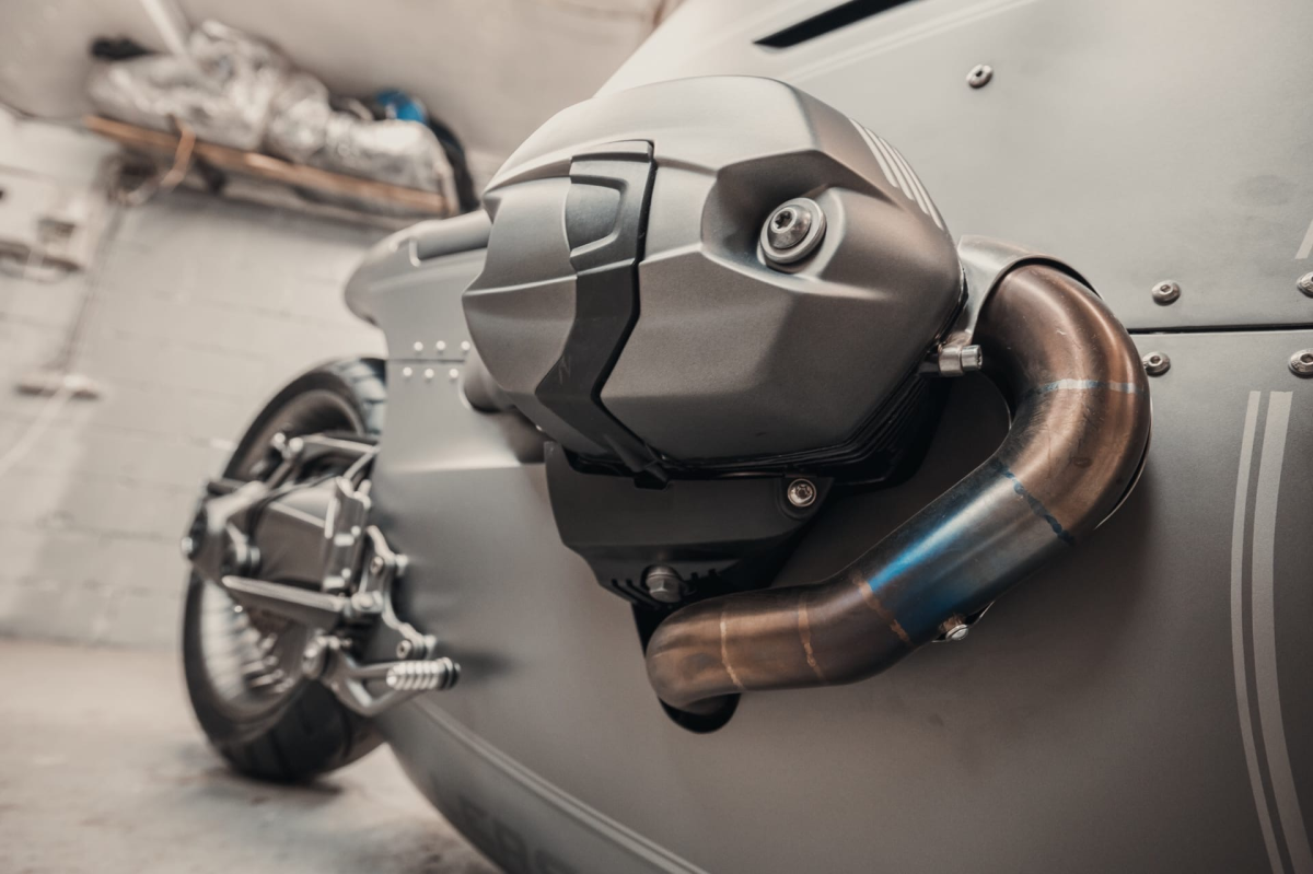 BMW R Nine T в необычном корпусе