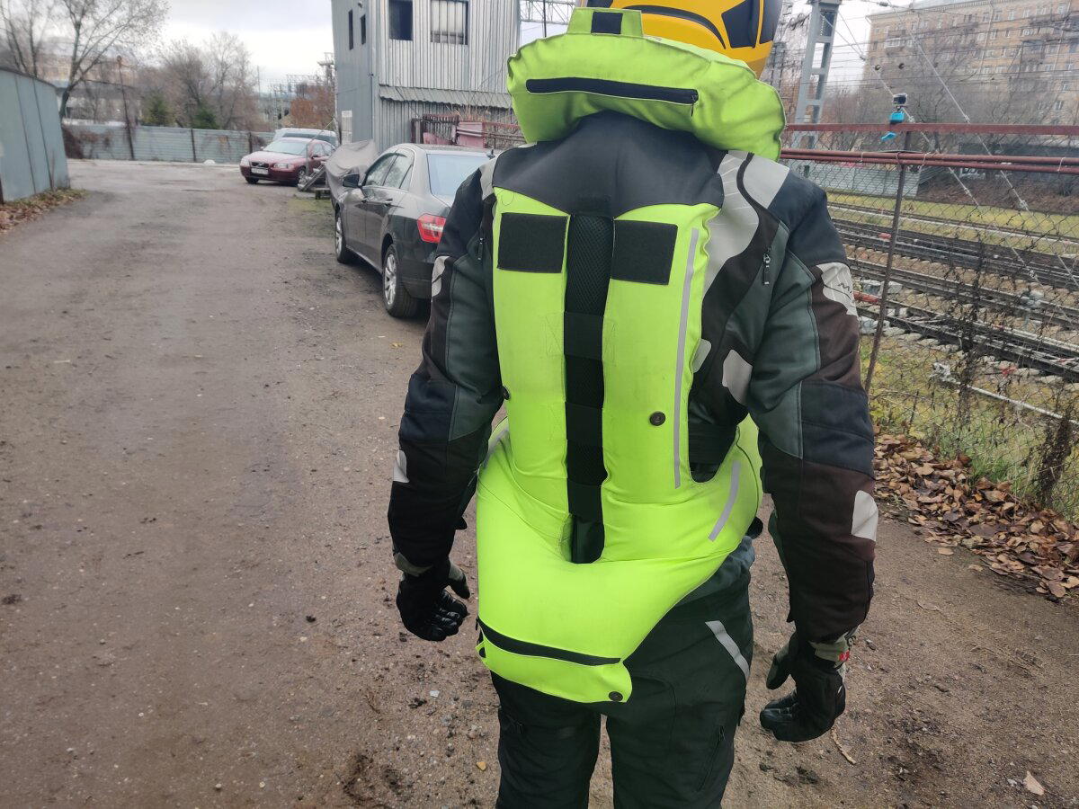 Подушка безопасности с AliExpress