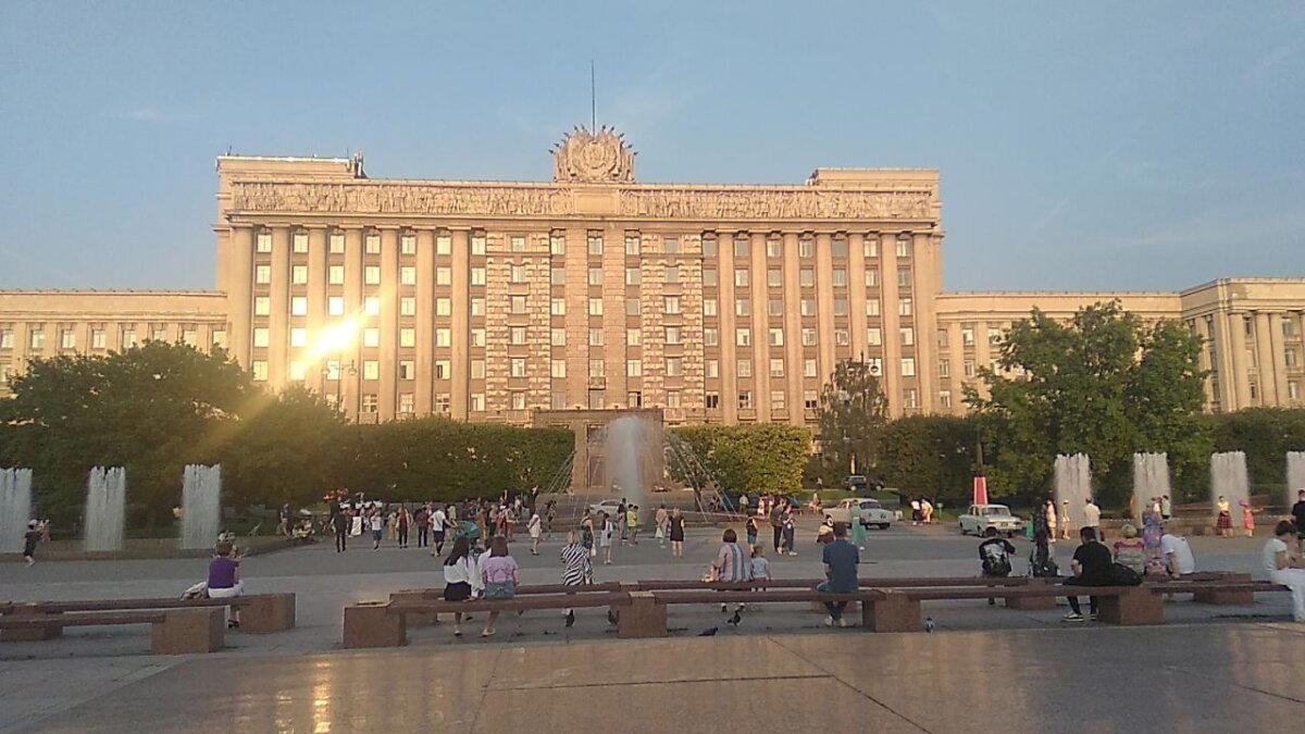 Прогулка по городу. Часть первая, пробная