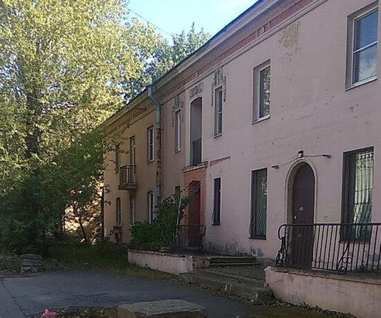 Прогулка по Питеру. Уютная улочка