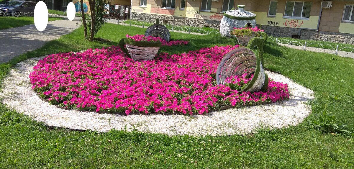 Чайный сервиз с сахаром в русском стиле.