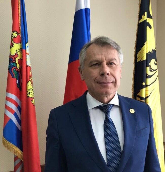 Ответ на пост «В Ивановской обл. в г. Палех глава и его зам угрожают инвалидам за то, что посмели сообщить на местный канал "Барс" об отсутствии воды»