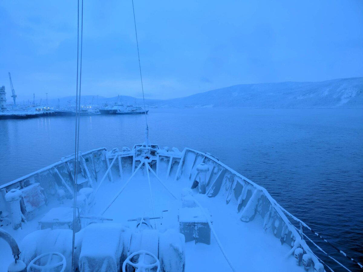 Два моря