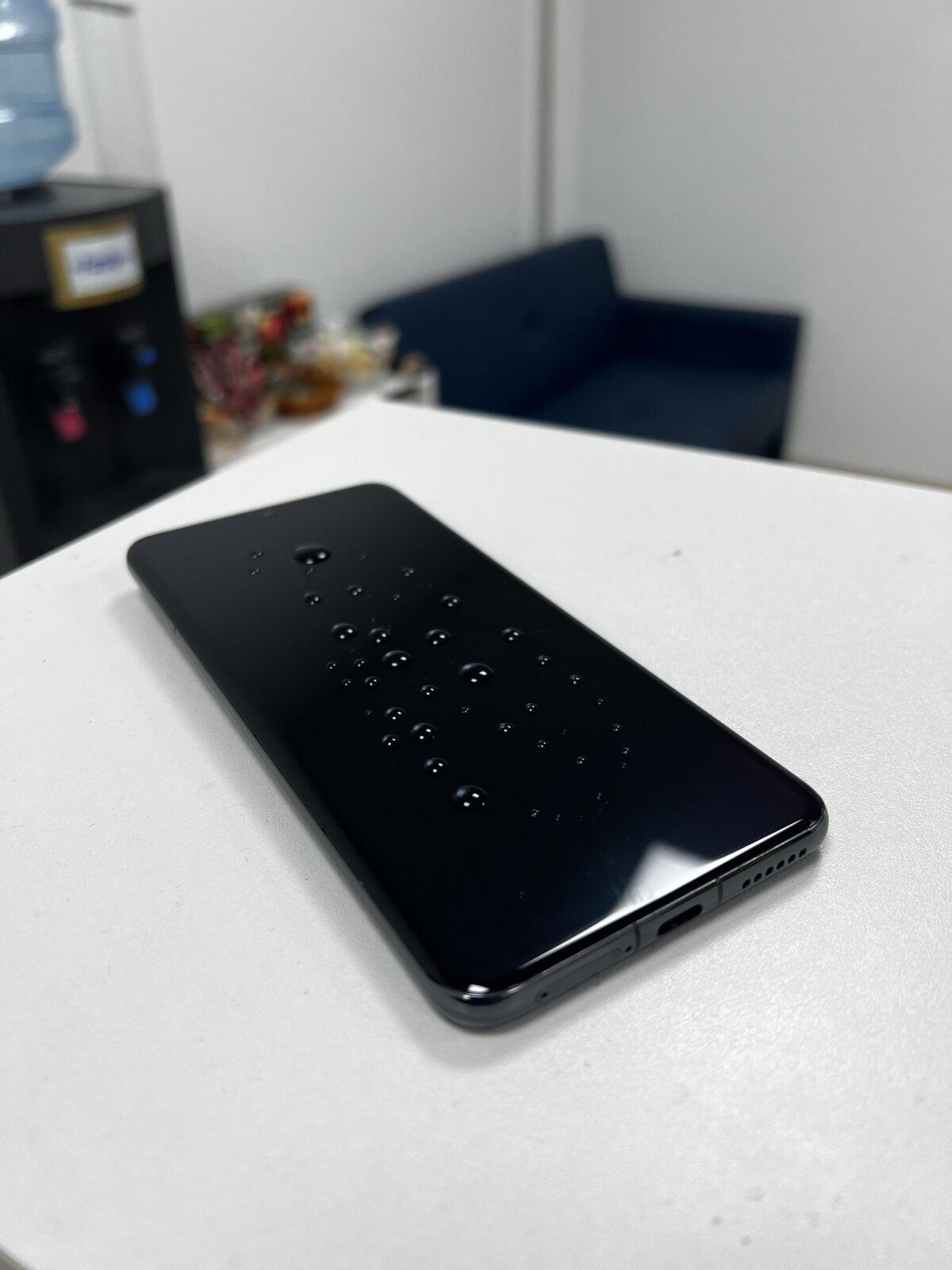 Подлость от Хуавей. Замена стекла на Huawei P60 Pro)